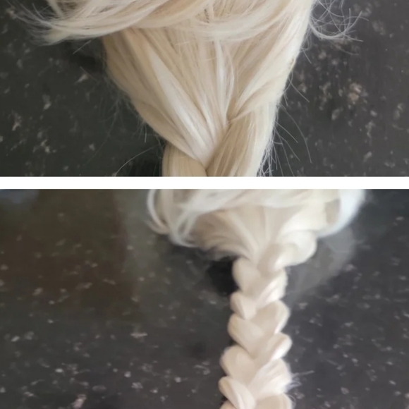 Disney Frozen Elsa wig - Picture 4 of 4